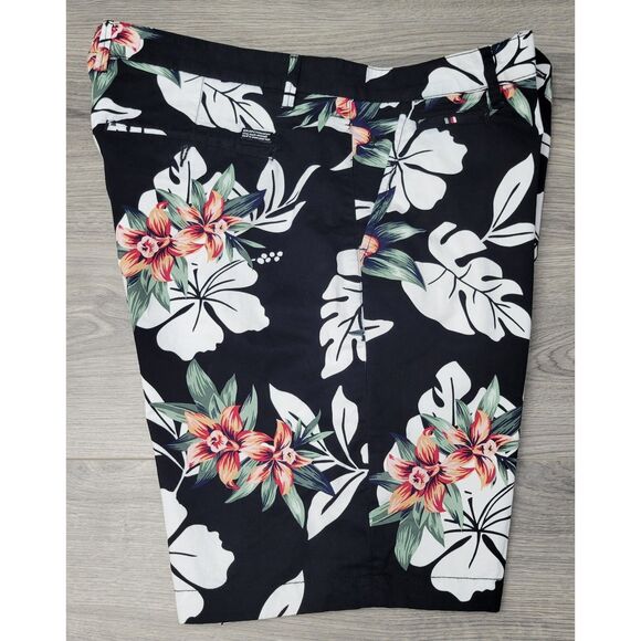 Denim & Flower Ricky Singh Mens 38 Power‎ Stretch Black Floral Shorts - Picture 1 of 8